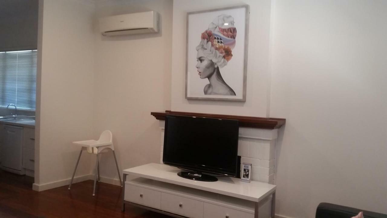 Leisurely Manor - Spacious Three Bedroom Home In Fremantle Exterior foto